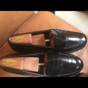 Bass Weejuns penny loafers size 9.5 d